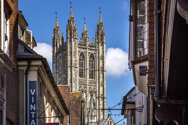 Canterbury cathedral close by